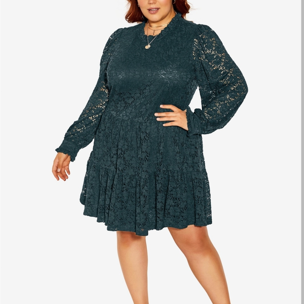 City Chic Emerald Green Tiered Lace dress